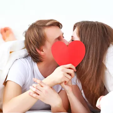 Ce e plasturele contraceptiv? Ce trebuie să știi despre această metodă contraceptivă