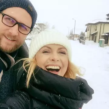 Simona Gherghe a început să colinde magazinele pentru copii. O viitoare mamă fără superstiții