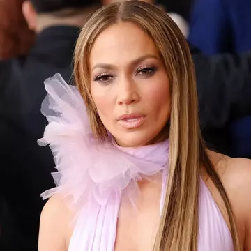 Jennifer Lopez a dezvăluit de ce preferă bărbații mai tineri ca ea