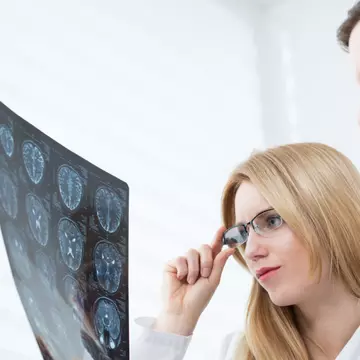 A murit la doar 24 de ani, după ce 14 medici i-au pus un diagnostic greșit