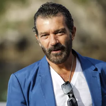 Antonio Banderas a fost operat pe inimă după ce a suferit un atac de cord