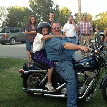 Niciodată nu e prea târziu. 10 bunicuțe care încearcă lucrui noi