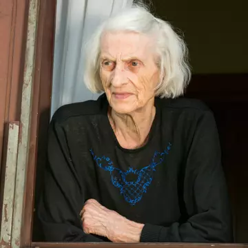 O femeie a devenit celebră după ce s-a căsătorit a patra oară. Ce a declarat a făcut deliciul presei