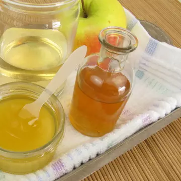 Remediul din două ingrediente care curăță colonul