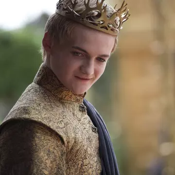 10 celebrităţi care acum au slujbe normale