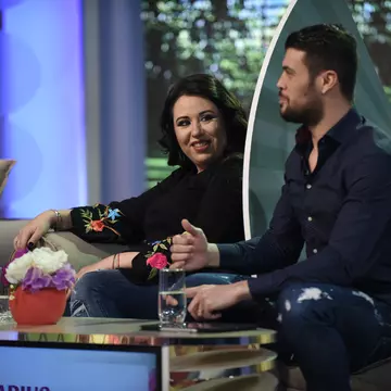 Oana Roman, declarație surprinzătoare - „Mă împrumut de la prieteni şi îmi amanetez bijuteriile ca să trăiesc cum vreau eu!”