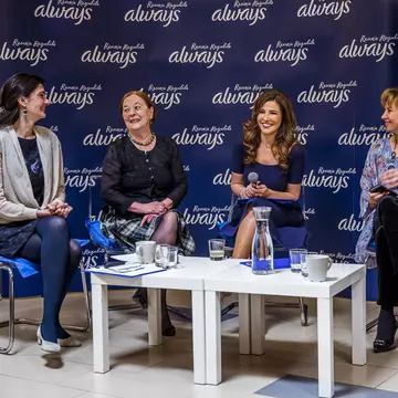 (P) Always te încurajează să te eliberezi de prejudecăți