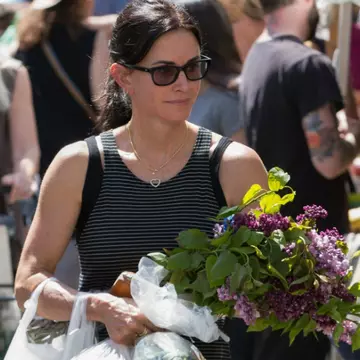 Courteney Cox, gravidă la 52 ani?