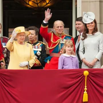 10 replici care demonstrează că membrii Familiei Regale Britanice au simțul umorului bine dezvoltat