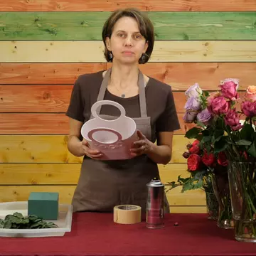 Cadouri de Florii. Cum să faci un aranjament floral de efect