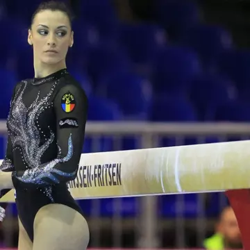 Cătălina Ponor, medalie de aur la bârnă, la 29 de ani! Larisa Iordache - medalie de bronz