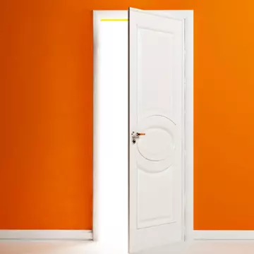 De ce ușile de la clădirile publice se deschid spre exterior și ușile de apartament se deschid spre interior