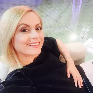 Simona Gherghe a născut o fetiță sănătoasă