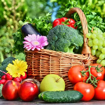 Quercitina, un antioxidant natural care combate infecțiile și cancerul