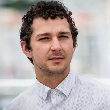 Shia LeBeouf, surprins într-o ipostază rușinoasă pe platourile de filmare