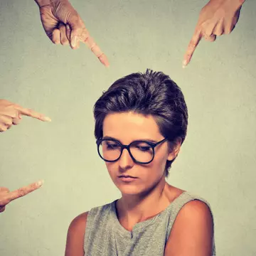 Studii care arată ca femeile au o viață mai grea decât bărbații