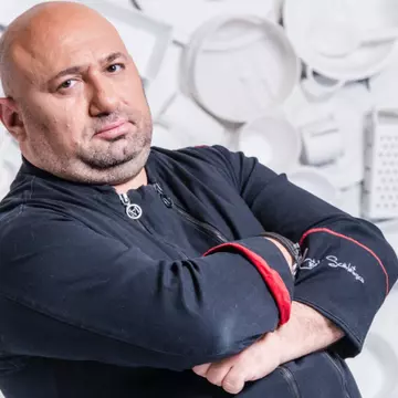 Cum arată chef Cătălin Scărlătescu după ce a slăbit 20 de kilograme