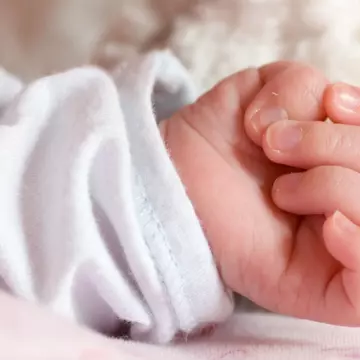 A fost abandonat într-o pubelă de gunoi pe când era bebeluș, dar a reușit să-și găsească tatăl biologic după 25 ani