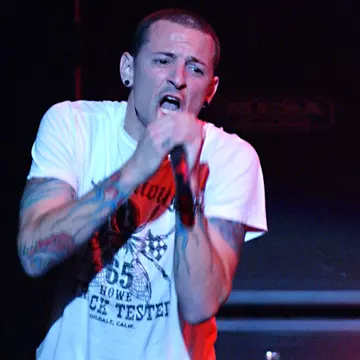 La moartea lui Chester Bennington