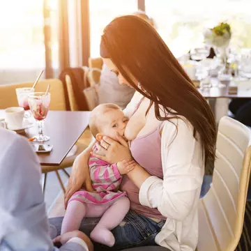 Mihaela Miroiu: „Cred că mamele care alăptează nu sunt și nu trebuie condamnate la arest la domiciliu”