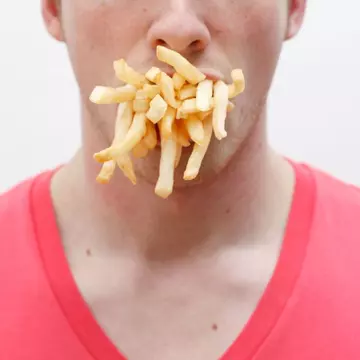 Ce legătură e între grăsimea din organism și cancer?