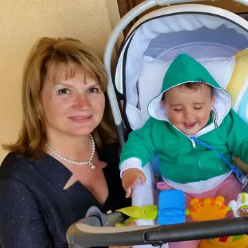 Cum arăta Maria Băsescu în tinerețe, atunci când s-a căsătorit cu Traian Băsescu