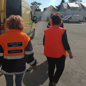 Caz cutremurător la Bihor. Ce a găsit asistenta de pe ambulanță într-o casă de la țară
