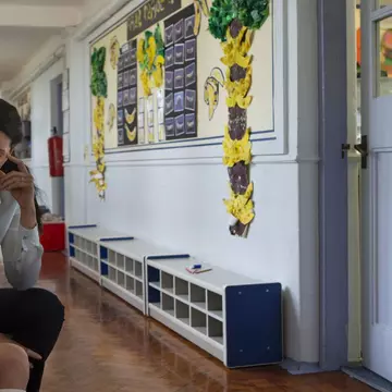 Mesajul unei învățătoare pentru toți părinții de fete: "Vorbiți-le despre menstruație!"