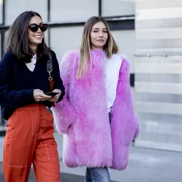 Tendinte toamna-iarna 2017-2018: paltonul din blana ecologica