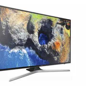 Televizoare de Black Friday 2017: promoții și reduceri mari la eMAG, Flanco și evoMAG