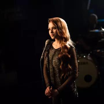 Ioana Ignat lansează single-ul şi videoclipul „Nu mă uita“, în premieră pe Unica.ro