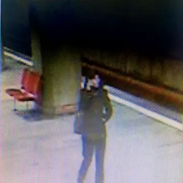De ce ar fi împins-o criminala de la metrou pe tânăra de 25 de ani. Ipotezele anchetatorilor