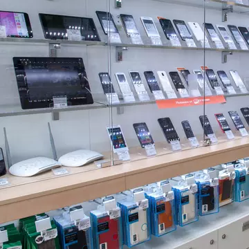 Avertisment ANCOM: Cei care folosesc aceste telefoane riscă amenzi usturătoare