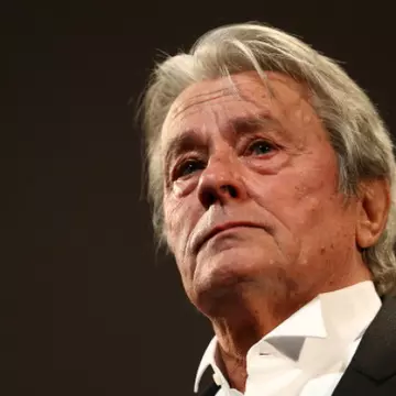 Alain Delon: „Voi părăsi această lume fără regrete. Urăsc această epocă. Doar banii contează”