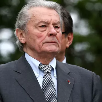 Fiul lui Alain Delon a fost drogat de mama sa