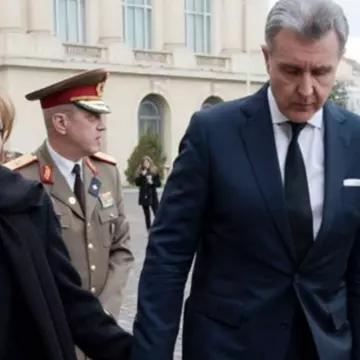 Termenul-limită s-a împlinit. Va părăsi sau nu Familia Regală Palatul Elisabeta astăzi?