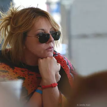 Actrița Natalie Ester a fost agresată sexual în scara blocului