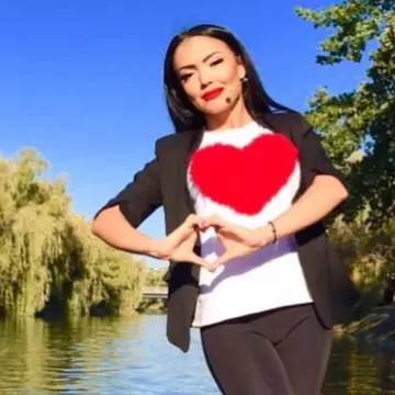 Andreea Mantea renunță de la emisiunea "Se strigă darul!". Cine o va înlocui