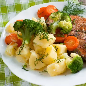 Slăbește cu dieta cu pește. Poți da jos rapid 4 kilograme