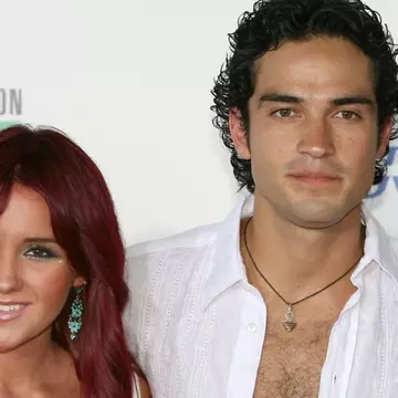 S-au iubit dincolo de telenovela Rebelde. Cum arată astăzi Dulce Maria și Poncho Herrera