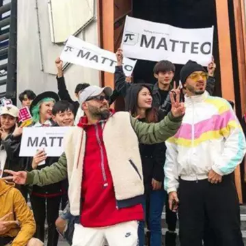 Matteo este regele fanilor săi din Asia