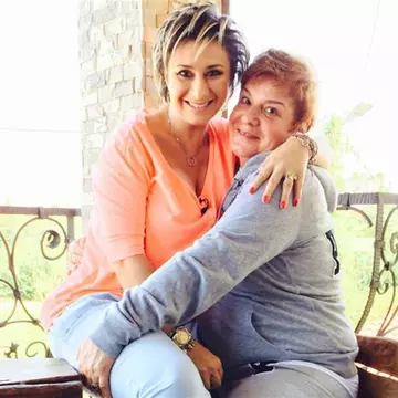 Decizia luată de Anamaria Prodan după ce starea mamei sale s-a agravat