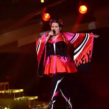 Câștigătoarea Eurovision, aspru criticată pentru ținuta ei din finală
