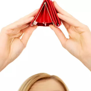 Motivul pentru care rămânem mereu fără bani