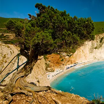 (P) Locuri din Lefkada preferate de familiile în căutare de relaxare