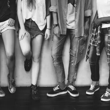 Reportaj: Tu cum ai aflat prima dată despre sex?