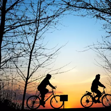 5 idei faine de trasee prin București pentru plimbare cu bicicleta sau cu rolele