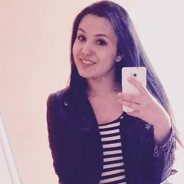 Adolescentă de origine română, înjunghiată mortal în Germania