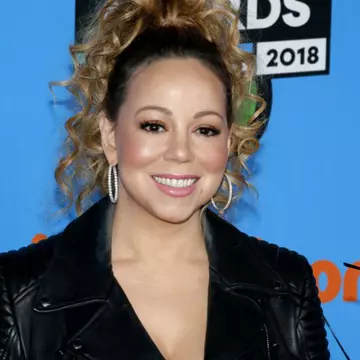 Mariah Carey a dezvăluit că a fost hărțuită sexual