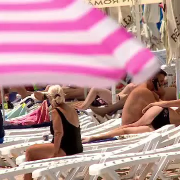 Tichetele de vacanţă au umplut Litoralul de turişti. Cum pot fi folosite